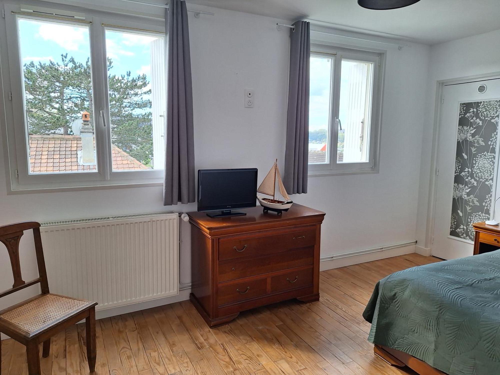 La Fleur Du Soleil Bed & Breakfast Trouville-sur-Mer Dış mekan fotoğraf